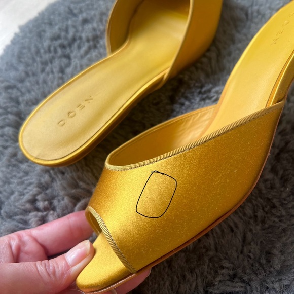 New With Dust Bag Doen Callie Mule in Marigold Satin Size 35 - Picture 8 of 15